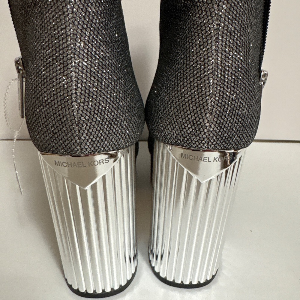 New!! MICHAEL KORS Porter Glitter Platform Dress Booties Size 7M - Picture 7 of 10